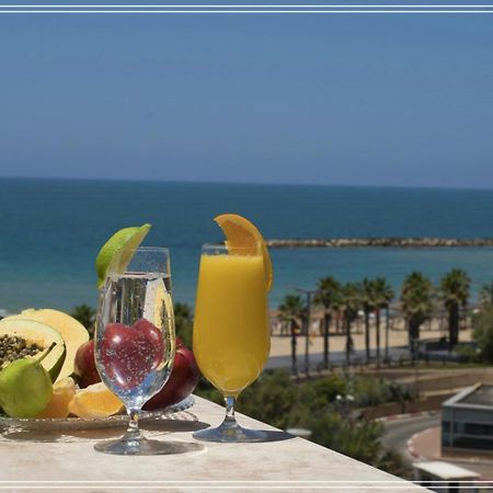 Bugrashov Beach 88 Hotel And Spa Tel-Aviv Kültér fotó